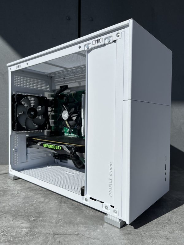 Emerald V1/2 – Image 2