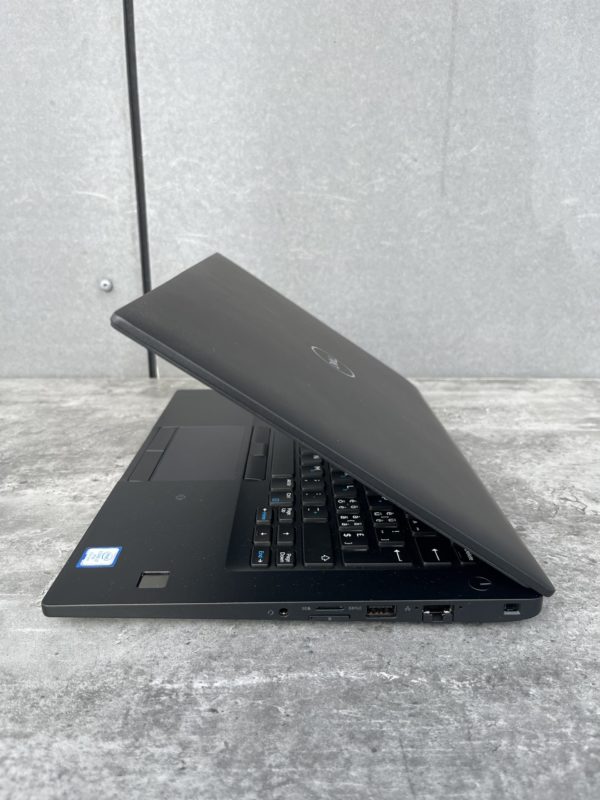 Latitude 7490 – Image 3