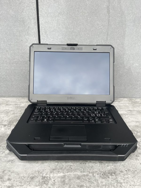 Latitude 5414