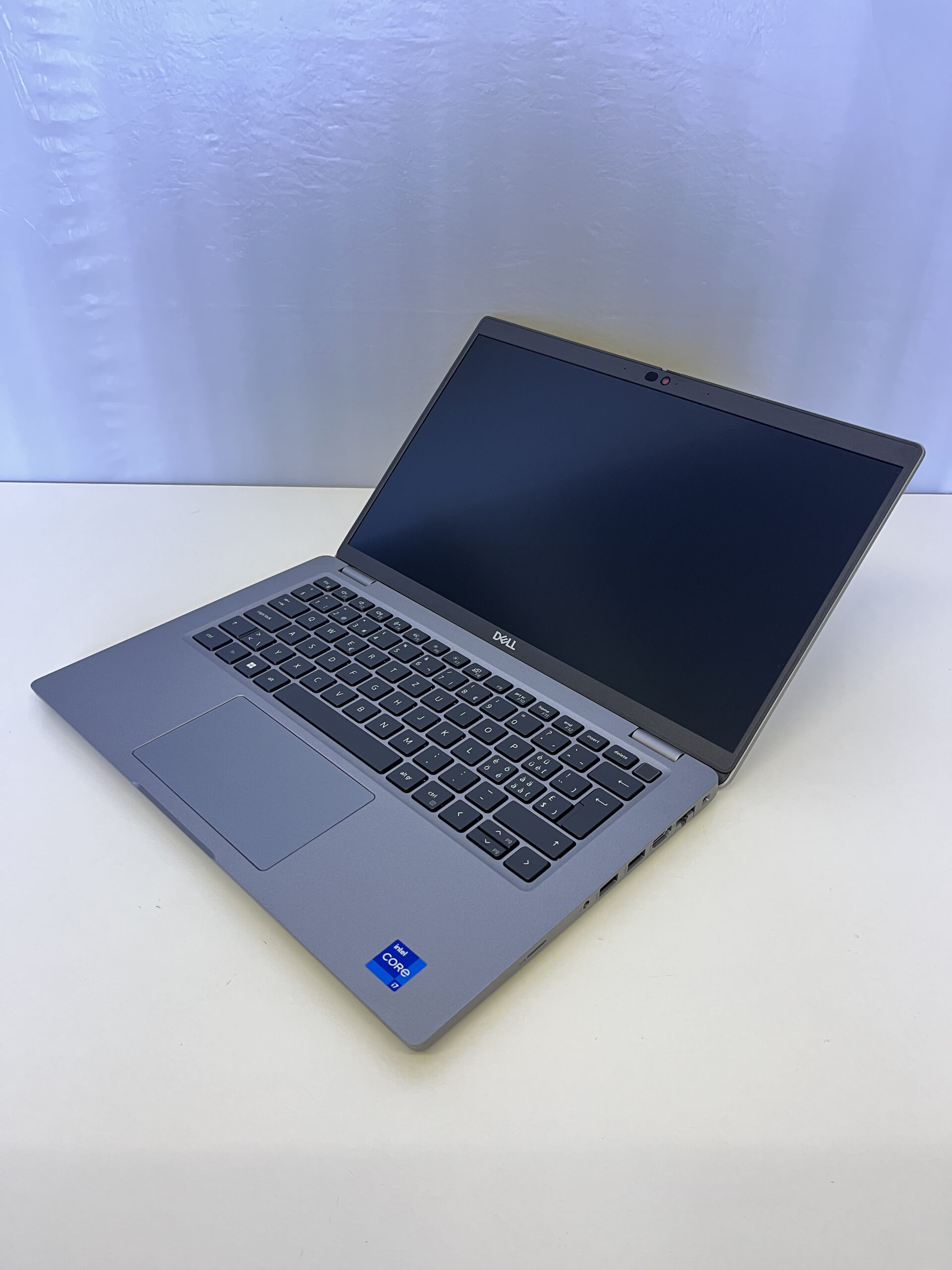 Latitude 5430 – Image 2