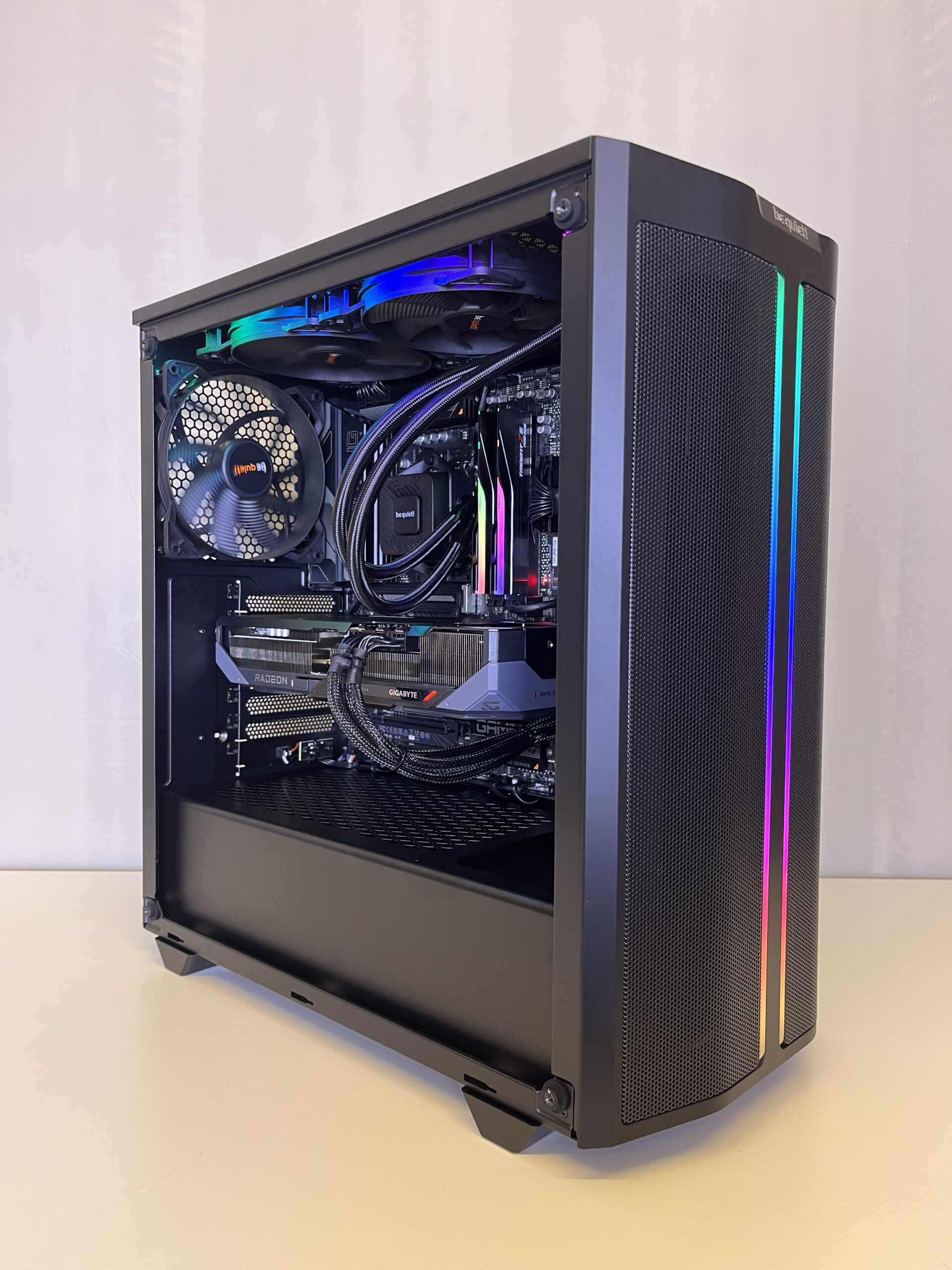 Titanium V7 – Image 2