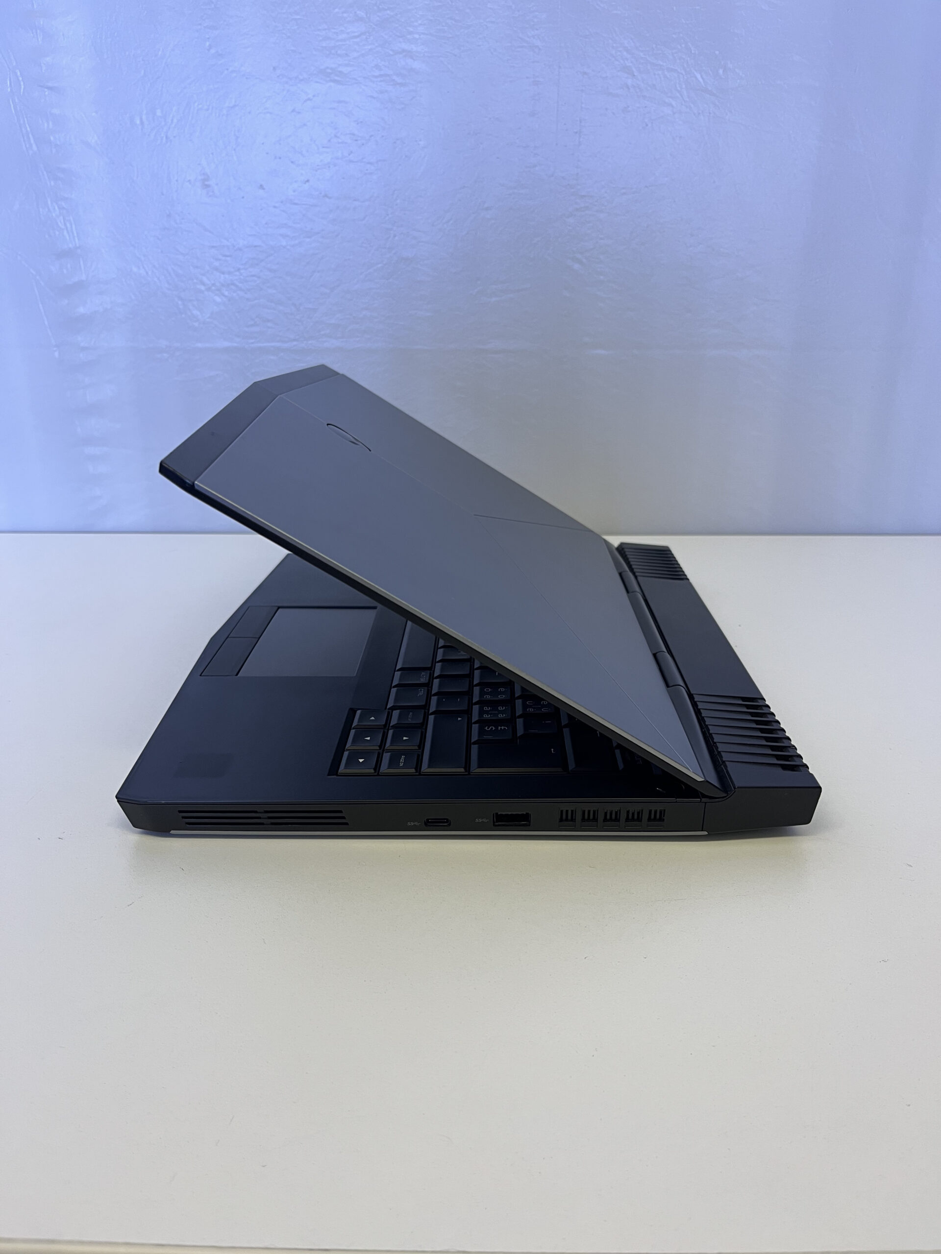 Alienware 13 R3 – Image 4