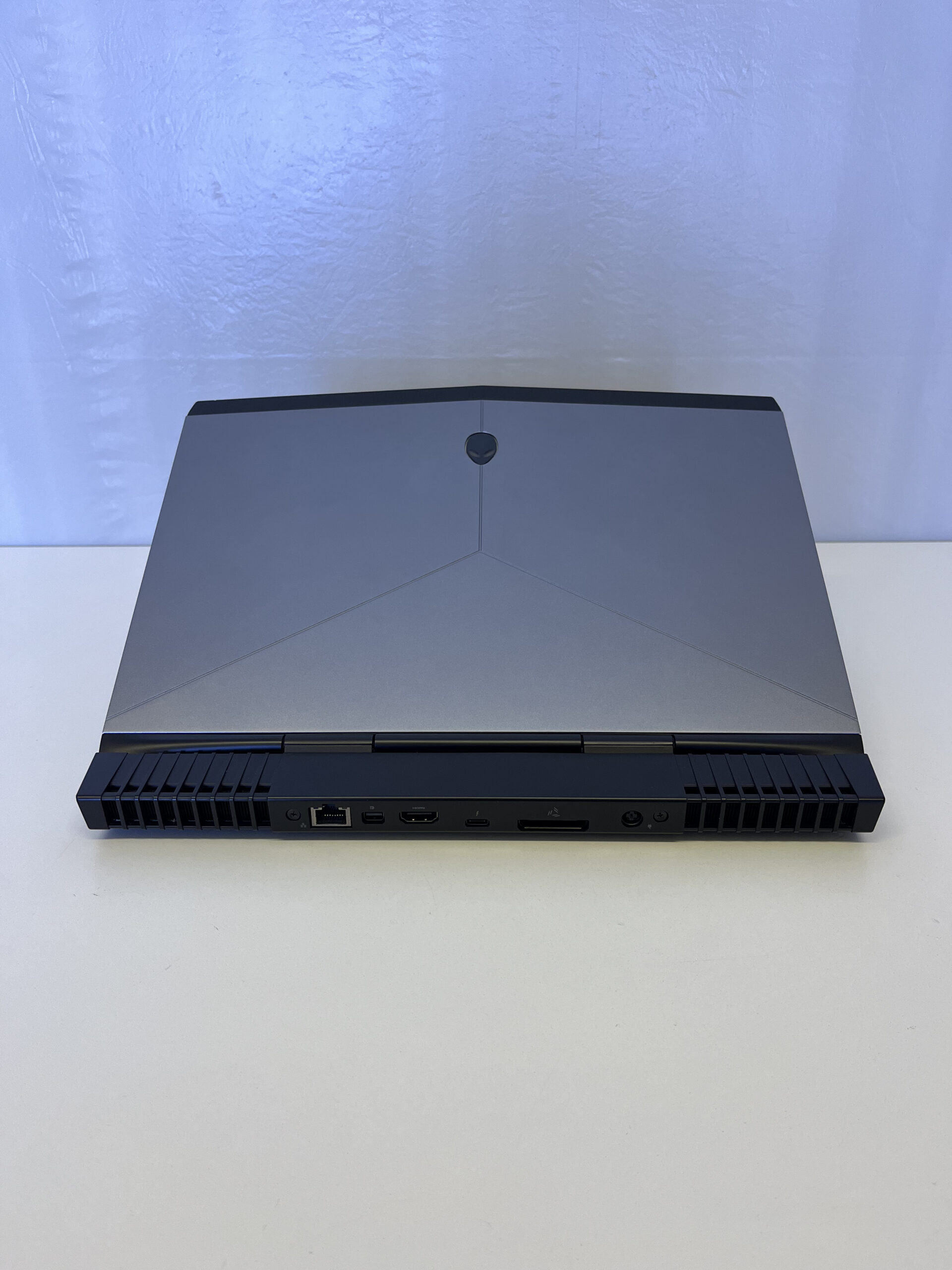 Alienware 13 R3 – Image 3