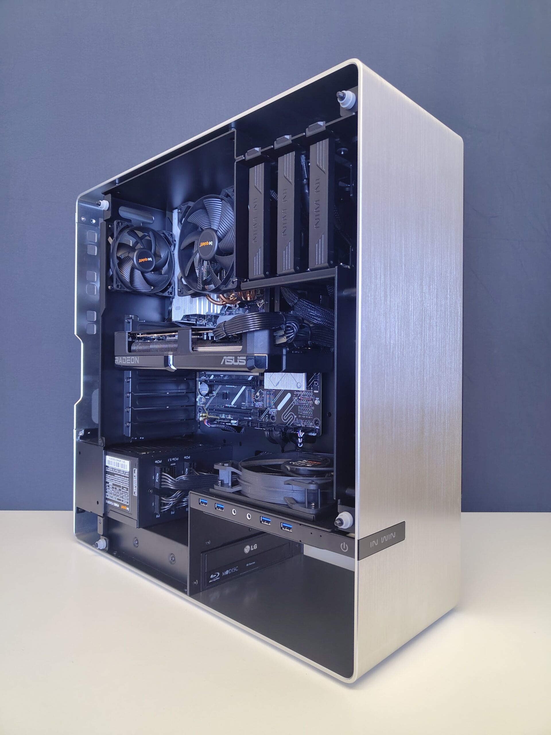 Titanium V9 – Image 2