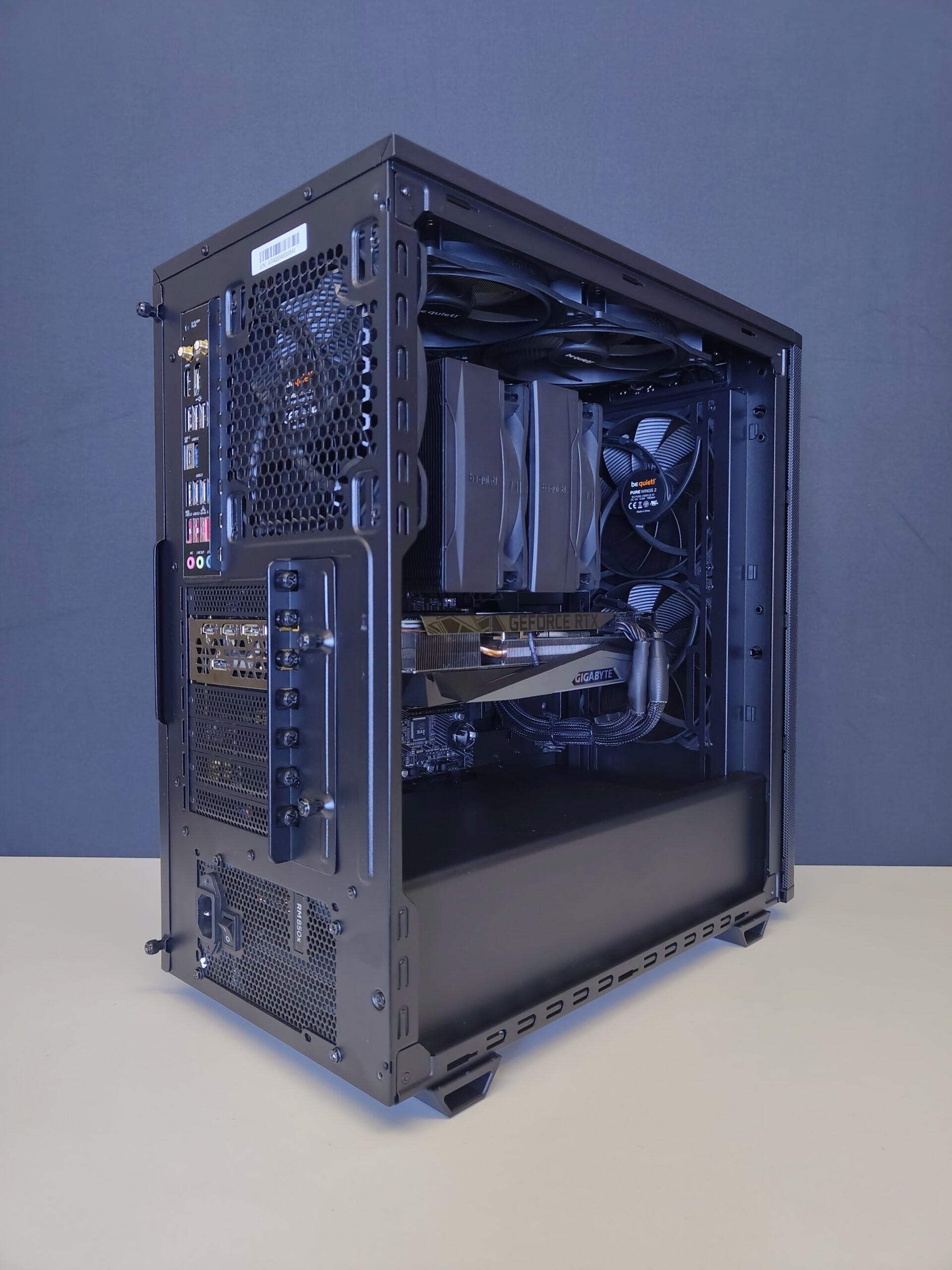 Titanium V8 – Image 4