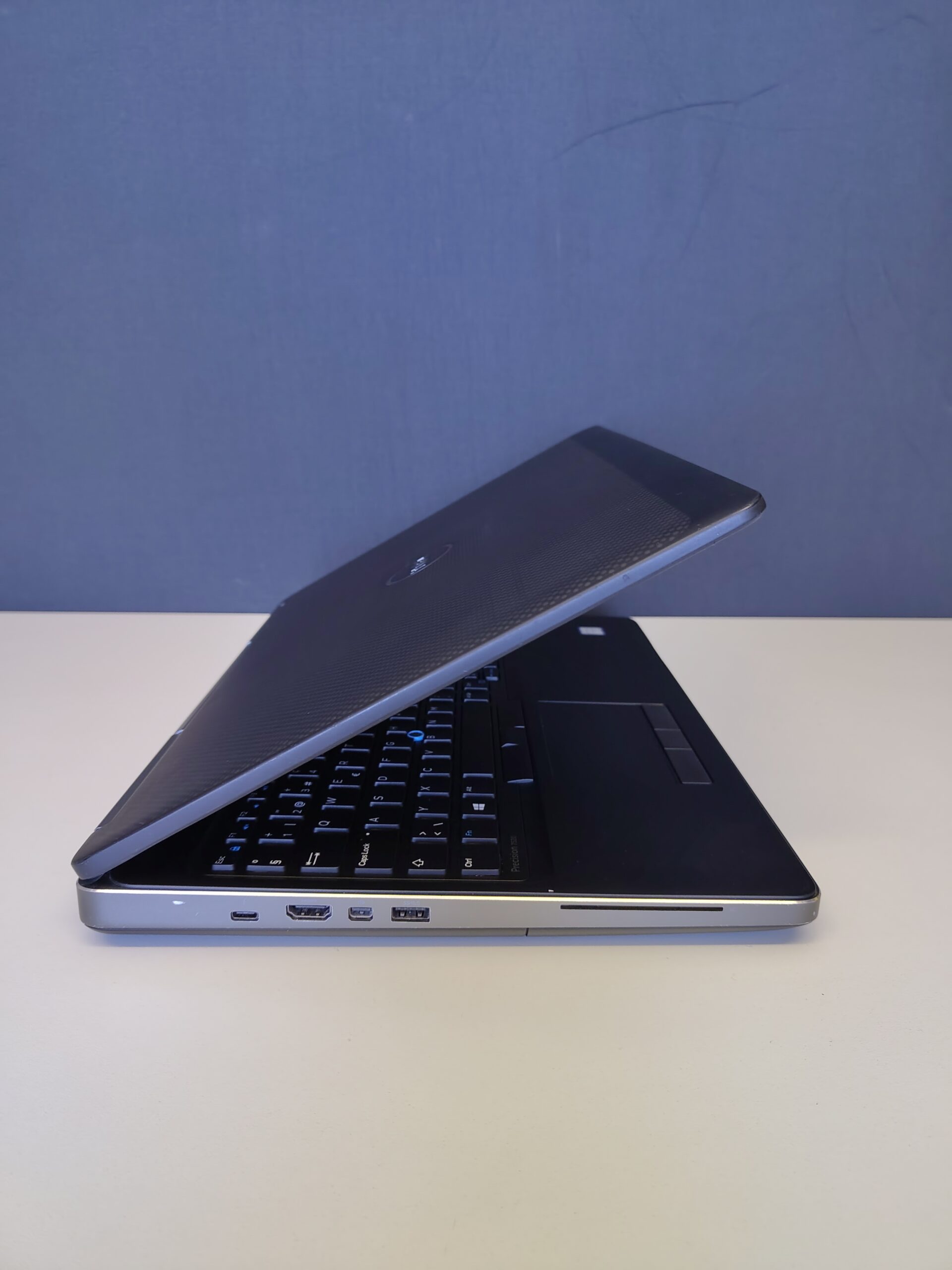 Dell Precision 7520 – Image 3