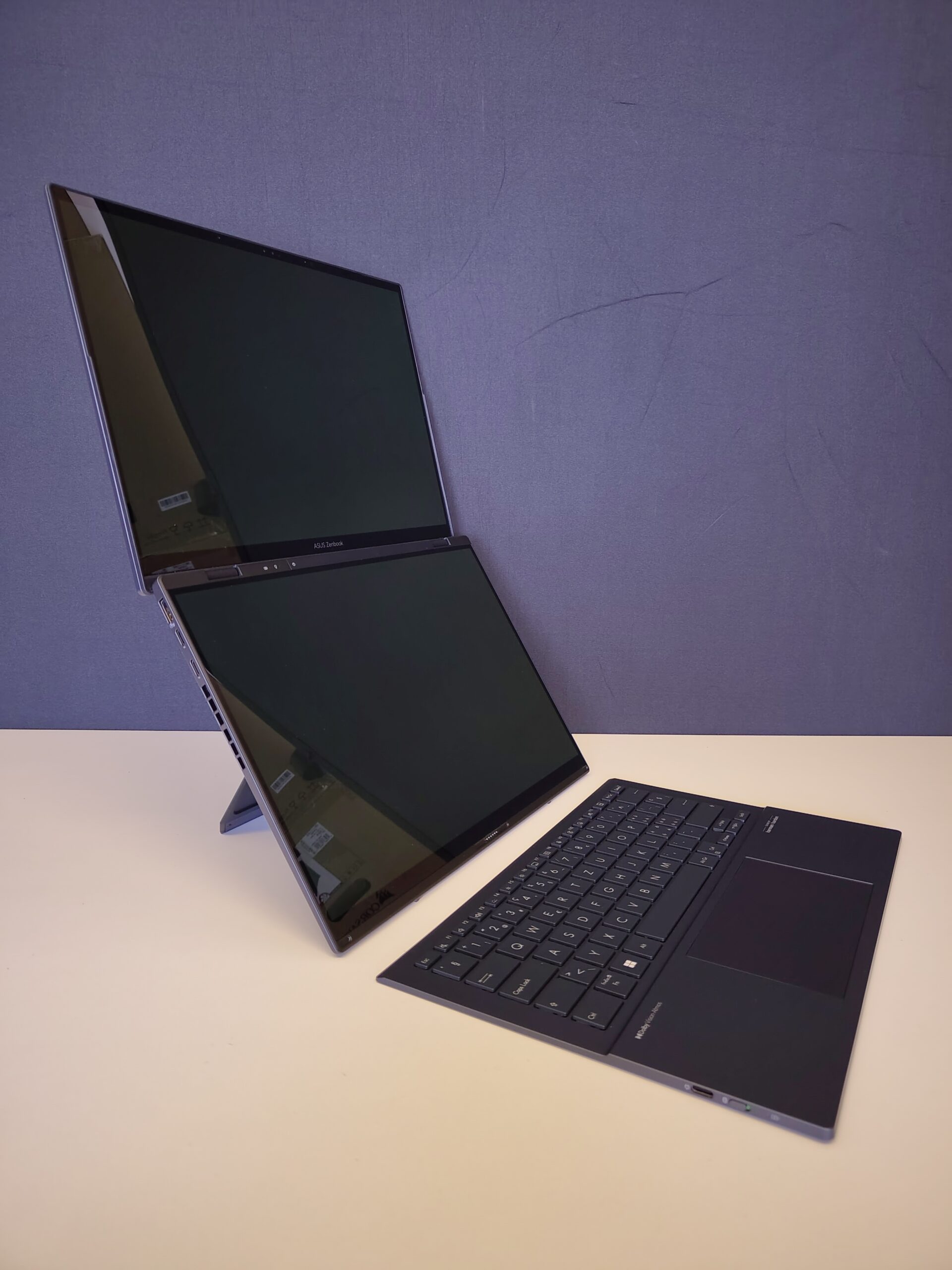 Asus ZenBook Duo – Image 2