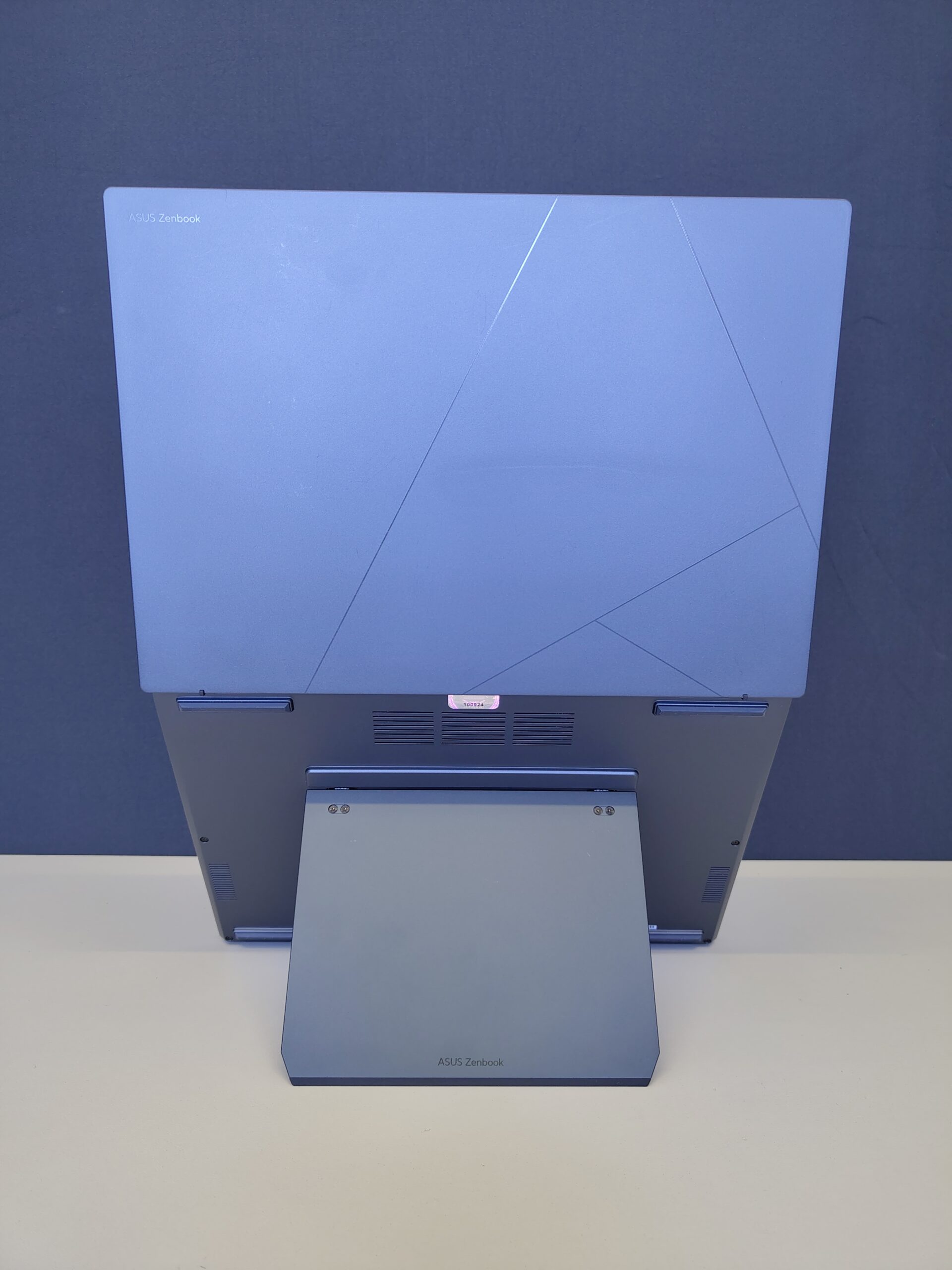 Asus ZenBook Duo – Image 4
