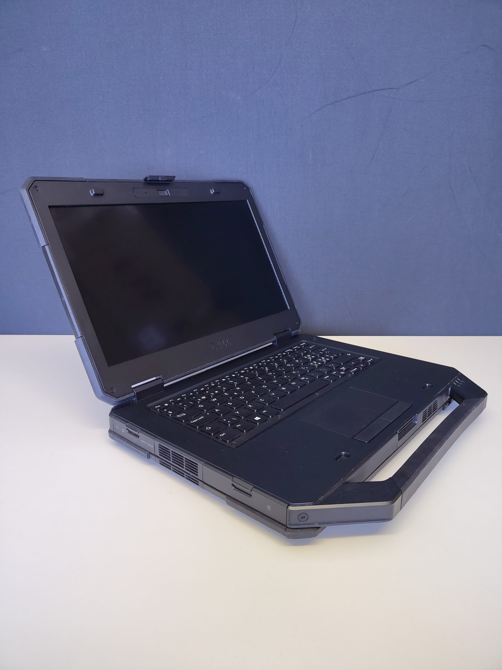 Dell Latitude 5414 Rugged – Image 2