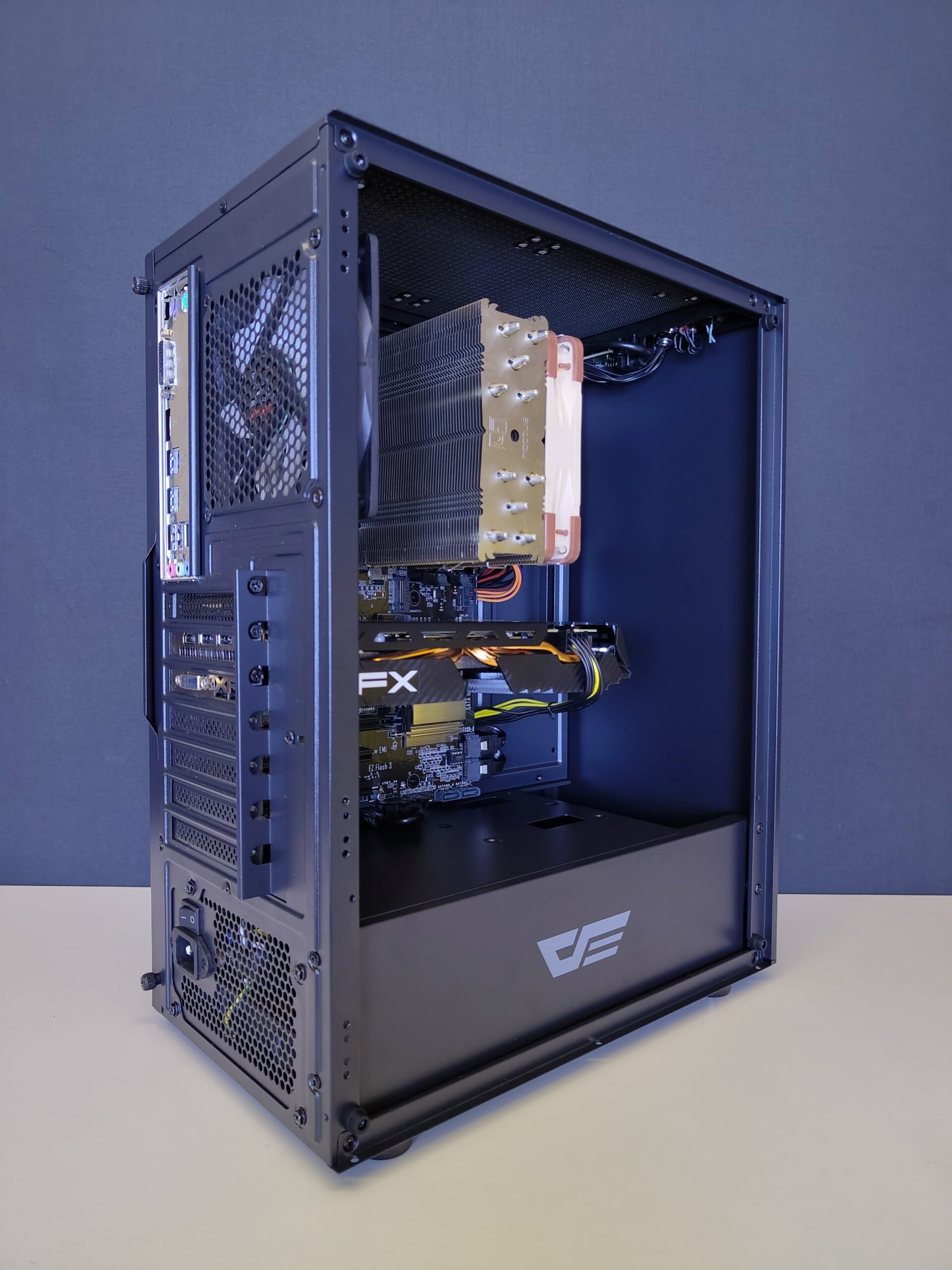 Gold V8 (avec écran) – Image 4